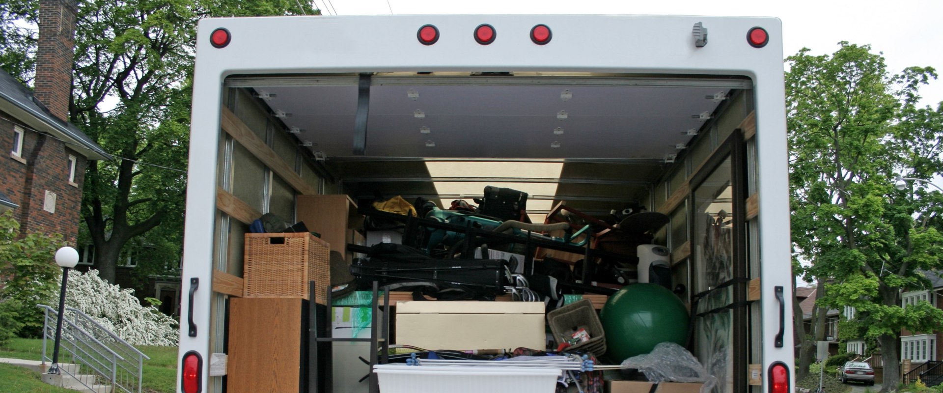 How Long Does it Take to Pack a Uhaul Truck? - An Expert's Guide